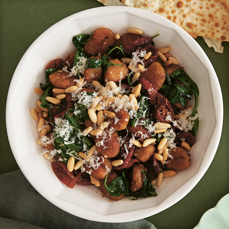 Pan-fried Gnocchi with Spinach, Tomatoes and Pine Nuts – Sabato