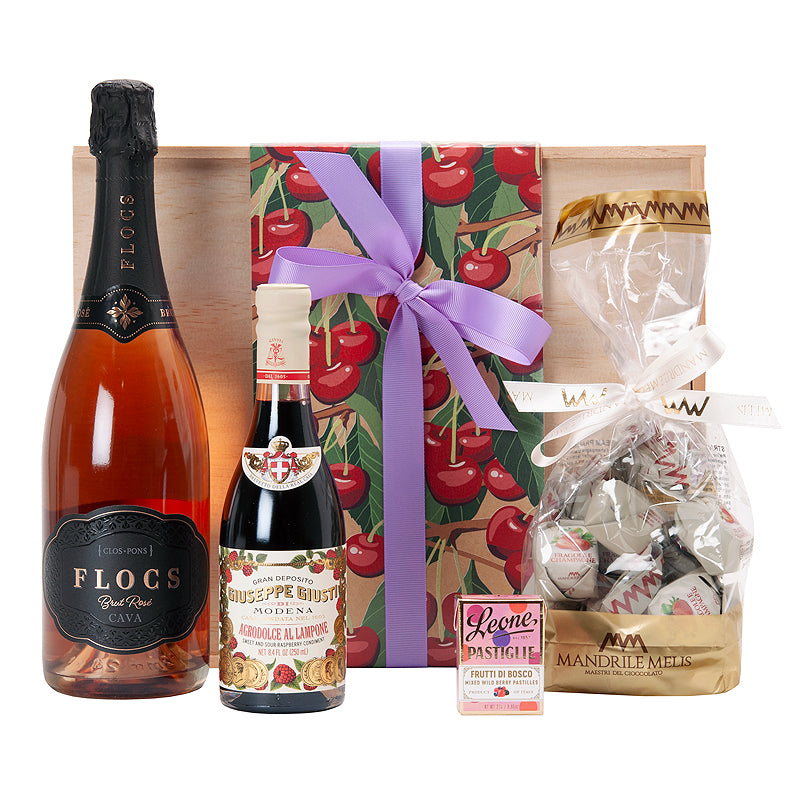 Berries & Bubbles | Berry Themed Gift Box | New Zealand Delivery | Sabato Auckland