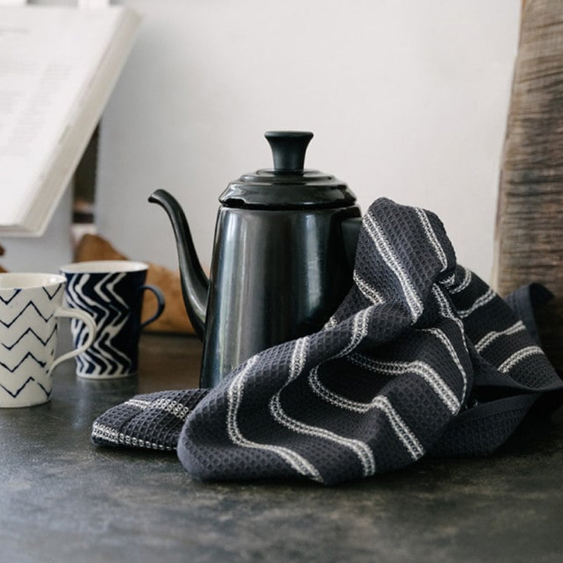 Mungo Waffle Weave Tea Towel ~ Coal | New Zealand Delivery | Sabato Auckland