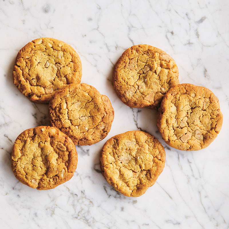 Sabato Valrhona Macadamia Cookie