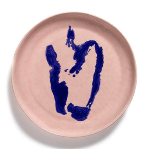 Load image into Gallery viewer, Ottolenghi Shallow Serving Plate ~ Pink with Blue Pepper

